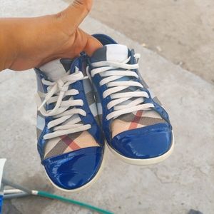 Burberry Logo shoes